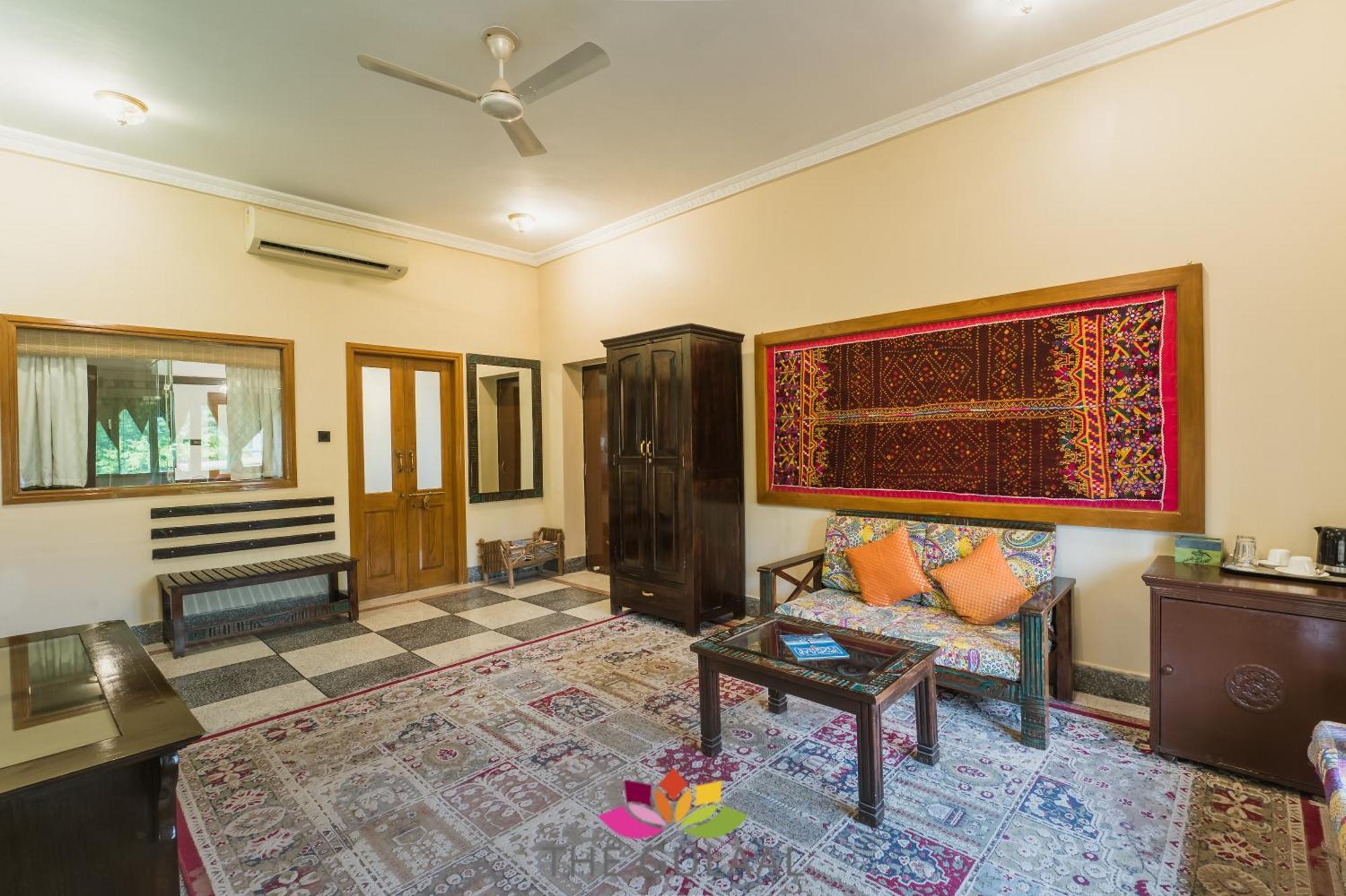 Hotel The Gulaal à Jaisalmer Extérieur photo
