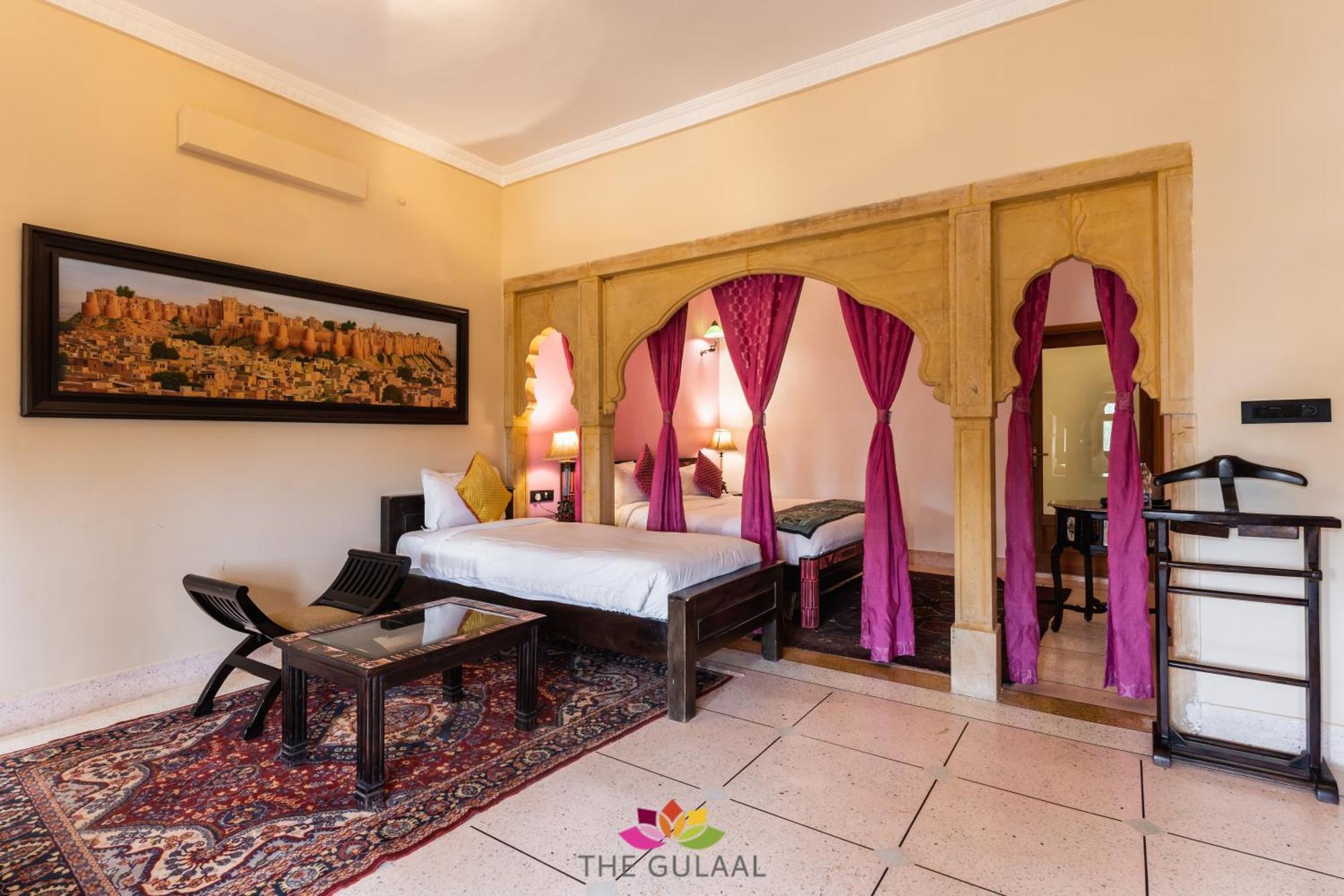 Hotel The Gulaal à Jaisalmer Extérieur photo