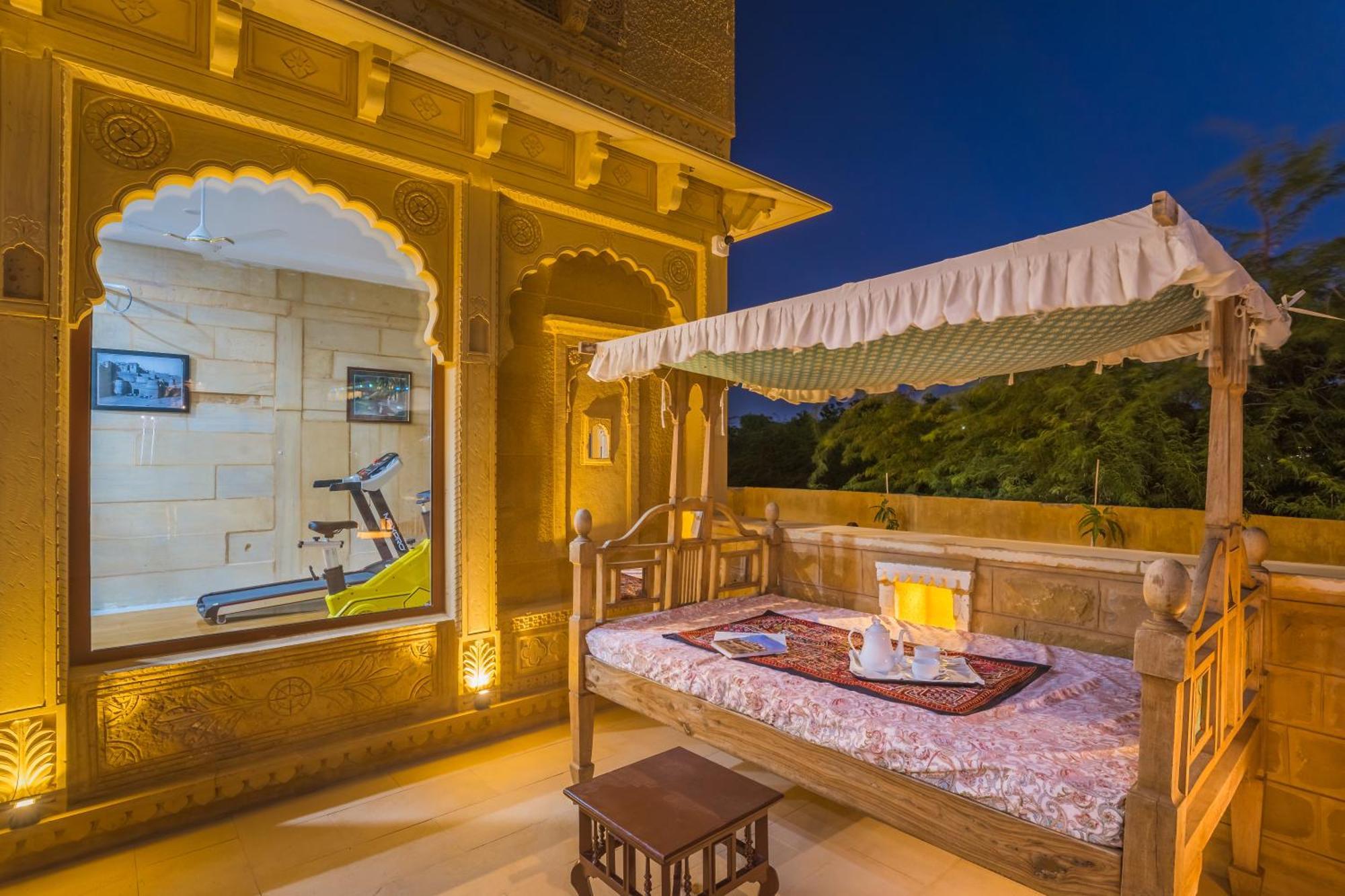 Hotel The Gulaal à Jaisalmer Extérieur photo
