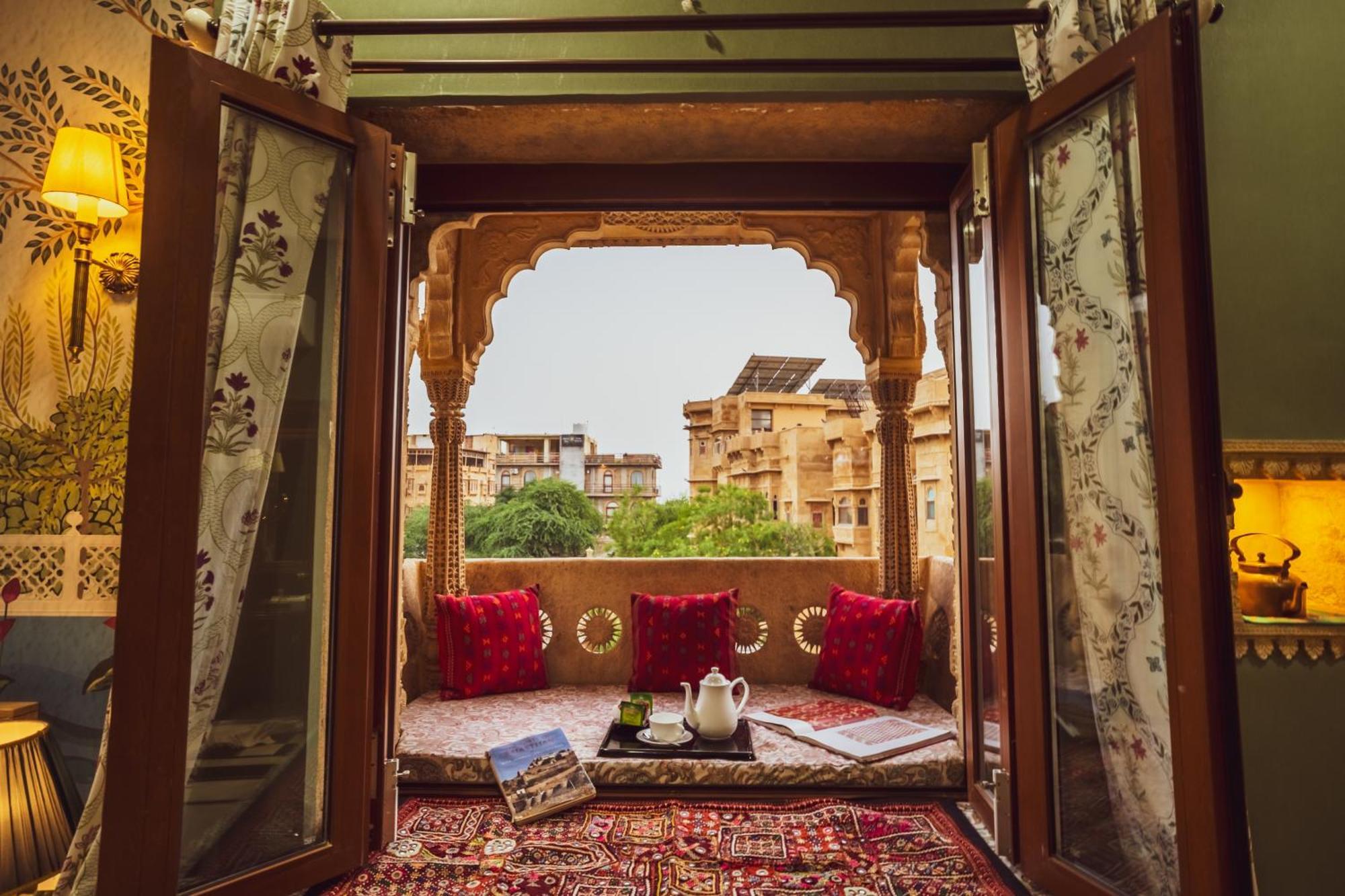 Hotel The Gulaal à Jaisalmer Extérieur photo